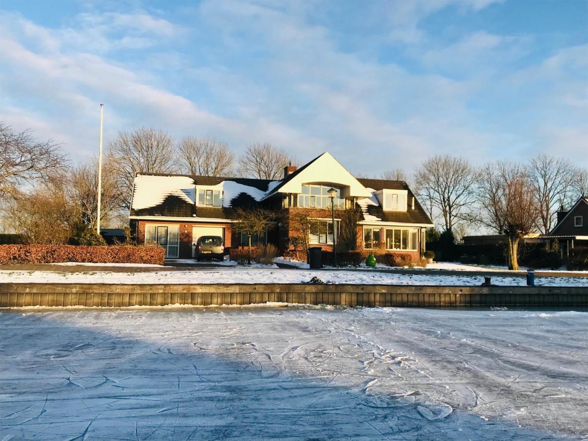Buitenplaats Wergea Naarderburen Buitenkant foto